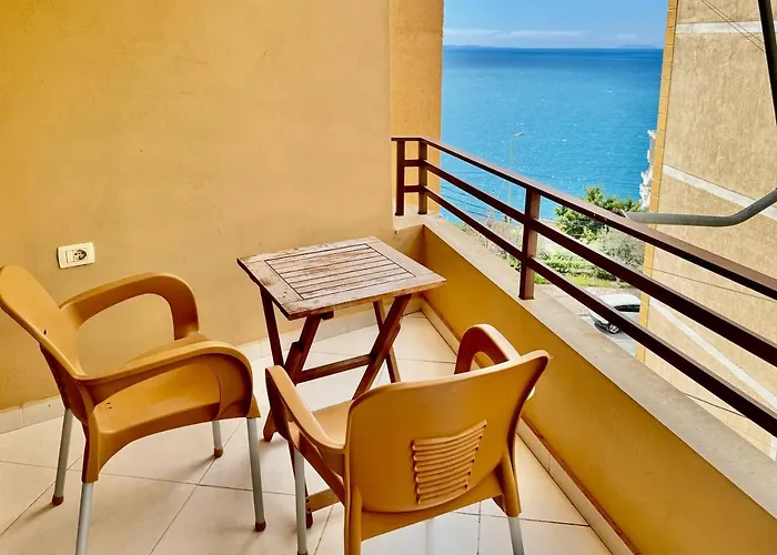 Vitamin Sea View
